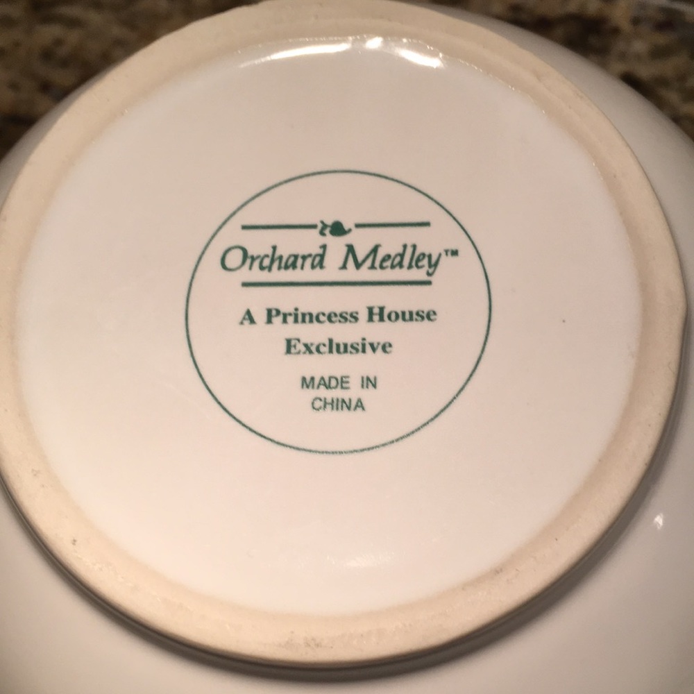 Good Condition Princess House Pitcher - Picture 6 of 7